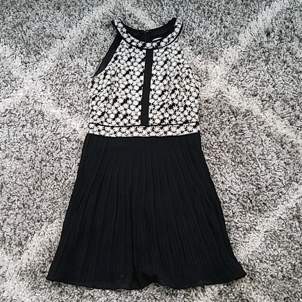 Romeo and Juliet Couture Black Dress Medium